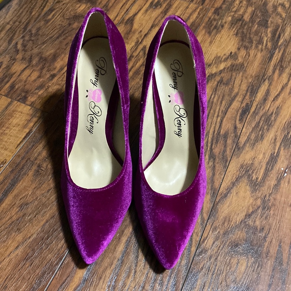 Penny loves Kenny heels!! Size 38 NEW